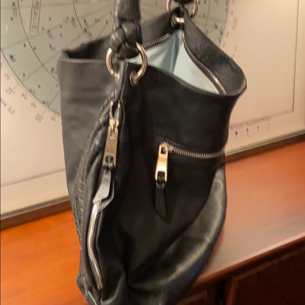 Beautiful Leather - Many Pockets Versatile Black - image 2